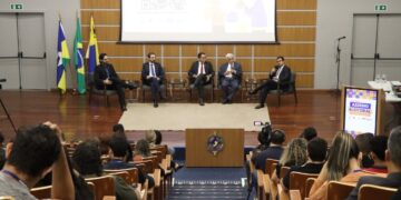 Ministério Público de Rondônia participa de evento no TCE sobre assédio eleitoral