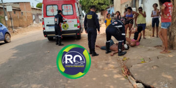 Populares agrediram homem após o mesmo espancar mulher usando um facão