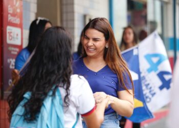 Jovens se mobilizam na campanha de Mariana Carvalho,  identificados com suas propostas inovadoras e visão de futuro