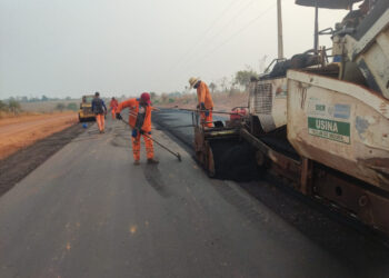 Governo de RO finaliza pavimentação de um quilômetro na RO-492, no distrito de Nova Estrela