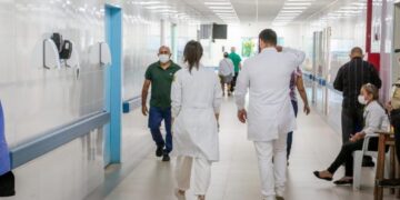 Alan Queiroz solicita abertura de vagas de estágio para estudantes de medicina em Cacoal