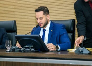 Affonso Cândido apresenta projeto que incentiva o “Primeiro Voto”