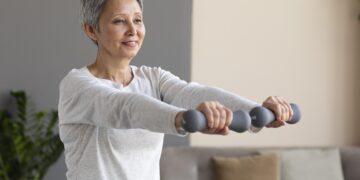 Entenda os benefícios da musculação para a melhor idade