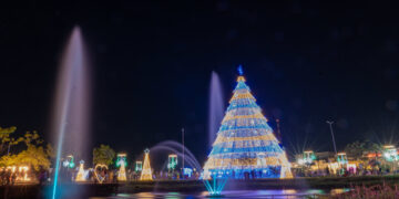 Hotéis em Porto Velho terão descontos especiais para famílias do interior conhecerem o Natal Porto Luz, no Parque da Cidade.