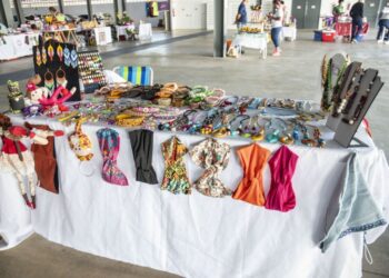 Confira a programação da Feira da Mulher Empreendedora durante a campanha Outubro Rosa