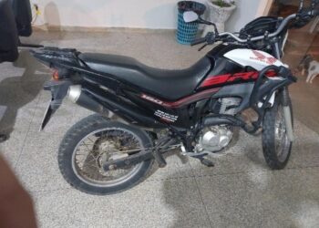 Em Ariquemes PM prende homem por receptação e recupera motocicleta