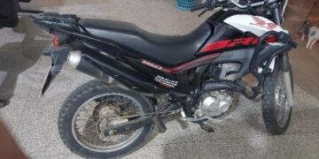 Em Ariquemes PM prende homem por receptação e recupera motocicleta