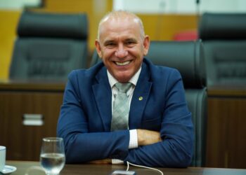 Ezequiel Neiva celebra investimento do Governo para o asfaltamento da RO-420