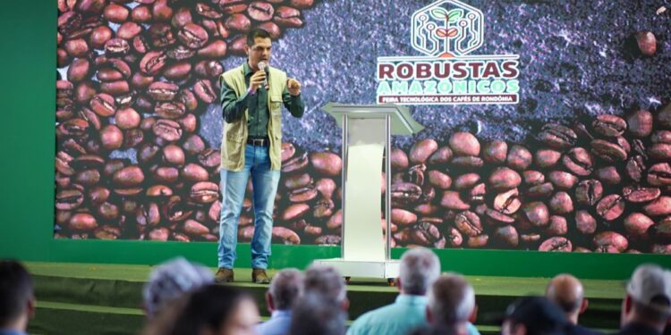 Cássio Gois enaltece realização da feira Robustas Amazônicos em Cacoal