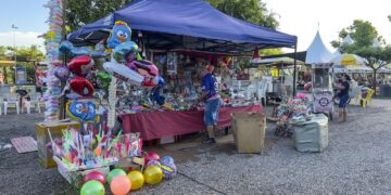 Inscrições para o chamamento para comerciantes trabalharem no Natal Porto Luz encerram na sexta-feira (25)