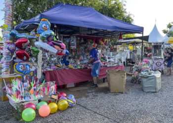 Lançado edital de chamamento para comerciantes trabalharem no Natal Porto Luz