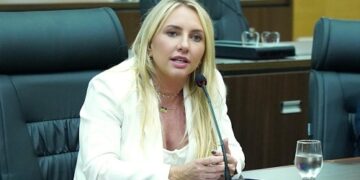 Ieda Chaves apresenta requerimentos para investigar a emissão de carteiras de identidade