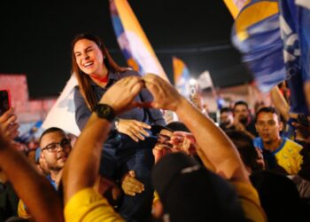 No último debate na TV, Mariana Carvalho apresenta as melhores propostas e agradece apoio da população