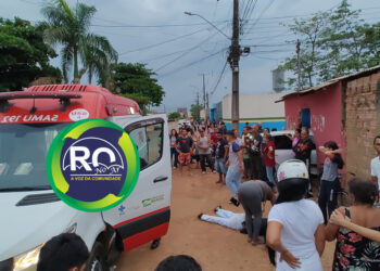 VÍDEO: Professora em seu veículo colide com uma moto é atropela uma estudante e destrói um comércio
