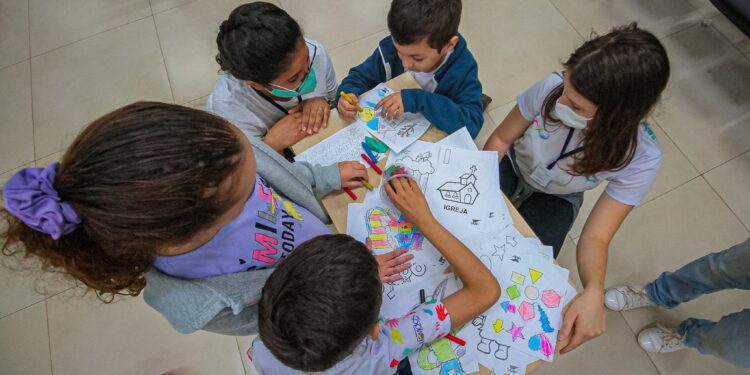 Lei que garante segurança alimentar de pessoas com Transtorno do Espectro Autista e alergias alimentares é sancionada pelo governo de RO