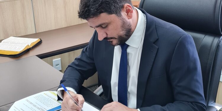 Jean Mendonça é contra retorno da cobrança do DPVAT