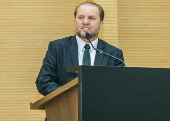 Deputado Cirone Deiró cobra agilidade na liberação do CAR em Rondônia