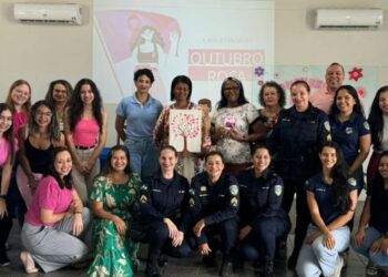 POLICIAIS FEMININAS DO 3º BPM PARTICIPAM DE EVENTO “OUTUBRO ROSA”, ORGANIZADO POR ACADÊMICOS DE MEDICINA