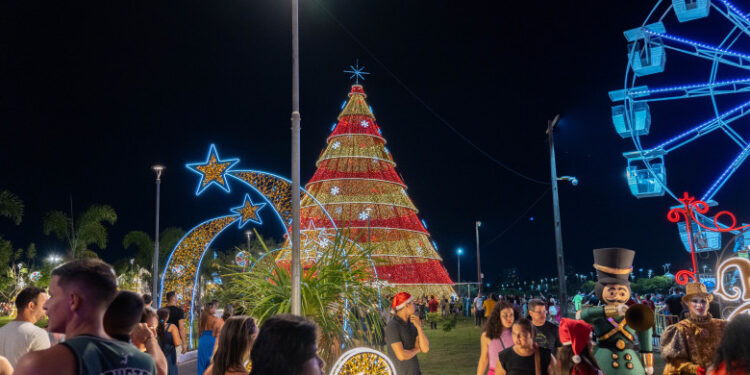 Show do Padre Alessandro Campos faz parte da programação no Parque da Cidade neste fim de semana