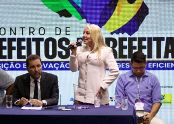 Ieda Chaves incentiva gestores municipais a cuidar das pessoas e dos animais em novos mandatos