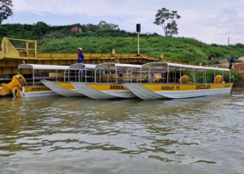 Mais nove embarcações são entregues pelo governo de RO para o transporte de estudantes do Baixo Madeira