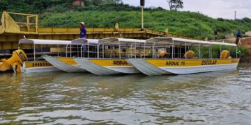 Mais nove embarcações são entregues pelo governo de RO para o transporte de estudantes do Baixo Madeira