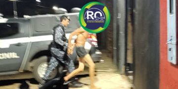 FORÇA TÁTICA: Suspeito é preso com droga na zona sul