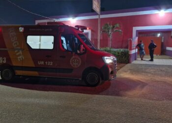 No quarto de motel homem não resistiu e morreu