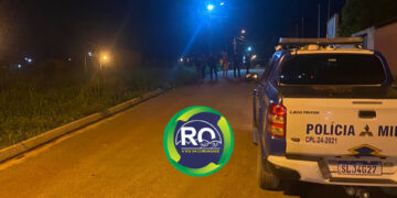 Homem é morto a tiros em via pública