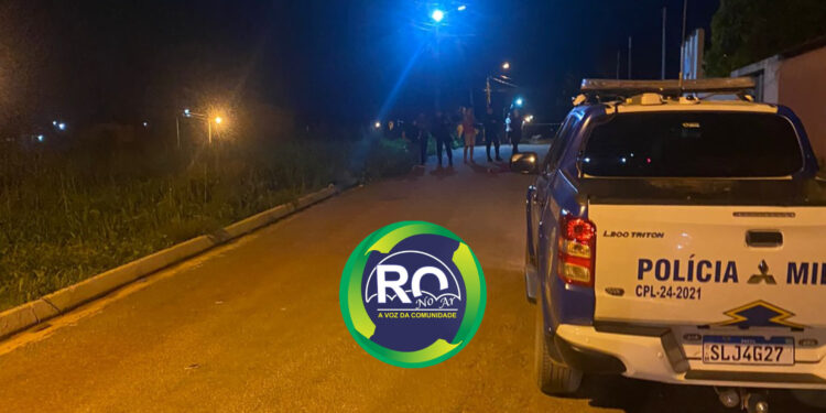 Homem é morto a tiros em via pública
