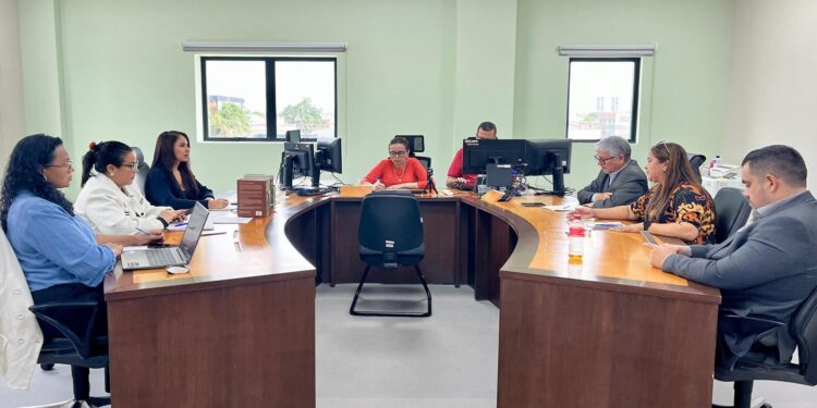 Justiça cobra comprovação de ações do município de Porto Velho em audiência sobre o Lar do Bebê