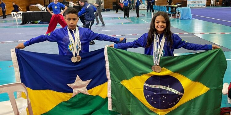 Atletas de Kung Fu de Pimenta Bueno conquistam medalhas de ouro e de prata em competição internacional
