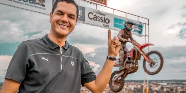 Deputado Cássio Gois apoia a grande final do Estadual de Motocross em Porto Velho