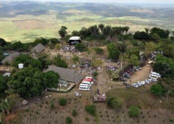 Acidente com ônibus deixa pelo menos 17 mortos