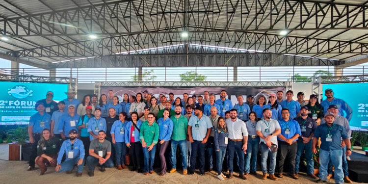 Fórum impulsiona produção do leite com qualidade e sustentabilidade em Rondônia