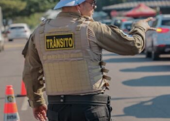 Semtran alerta motoristas sobre mudanças de sentido nas ruas do bairro Rio Madeira, na Capital