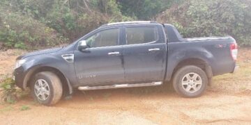 Polícia Militar recupera caminhonete roubada em residência