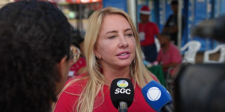Ieda Chaves e parceiros realizam ação solidária de Natal para 130 pessoas em situação de rua