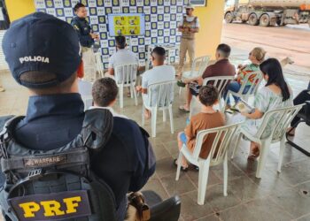 PRF realiza Ação de Educação para o Trânsito na Capital de Rondônia