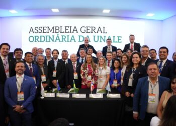 Deputado Ismael Crispin é reconduzido ao cargo de secretário na diretoria executiva da Unale para a Gestão 2025