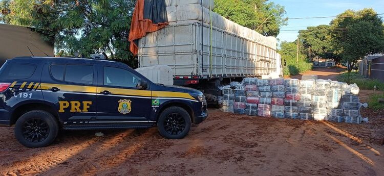 PRF apreende 1,8 tonelada de maconha em Campo Grande (MS)