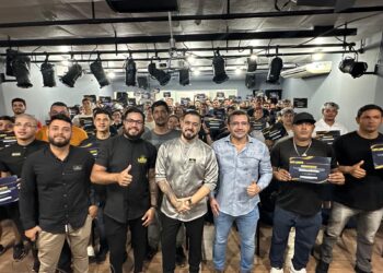 Deputado Ribeiro do Sinpol promove capacitação profissional para barbeiro