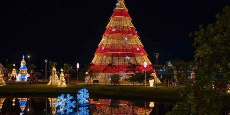 Natal Porto Luz recebeu mais de 210 mil visitantes desde sua abertura oficial