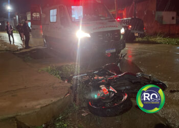Motociclista é atingido por veículo na zona leste