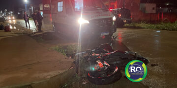 Motociclista é atingido por veículo na zona leste