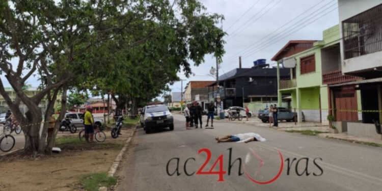 Homem é executado a tiros durante discussão em via pública em Rio Branco