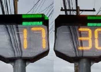 HOJE: Prefeitura informa que sinalização semafórica intermitente já está funcionando em Porto Velho