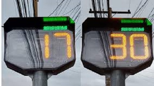 HOJE: Prefeitura informa que sinalização semafórica intermitente já está funcionando em Porto Velho