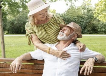 Verão e longevidade: Cuidados essenciais para a saúde dos idosos