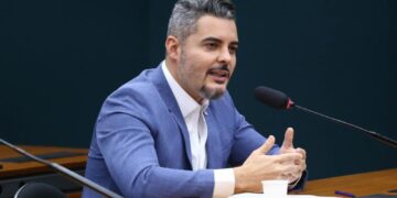 Comissão de Segurança Pública aprova relatório de Thiago Flores sobre identificação de veículos oficiais de emergência